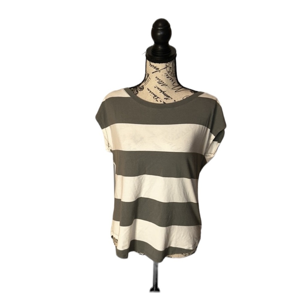 GAP | Striped Short Sleeve Tee Top 🌸